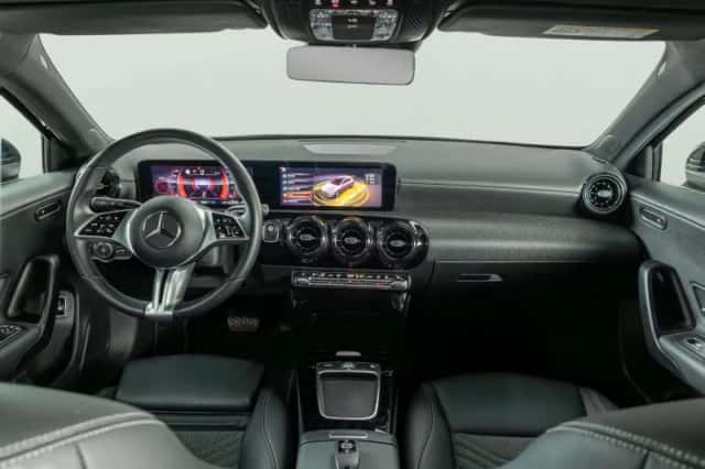 Mercedes-Benz A-Klasse (2024) thumbnail 3
