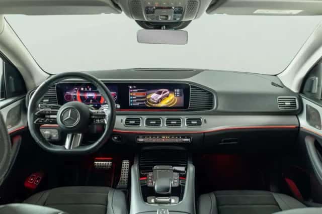 Mercedes-Benz GLE (2025) thumbnail 3