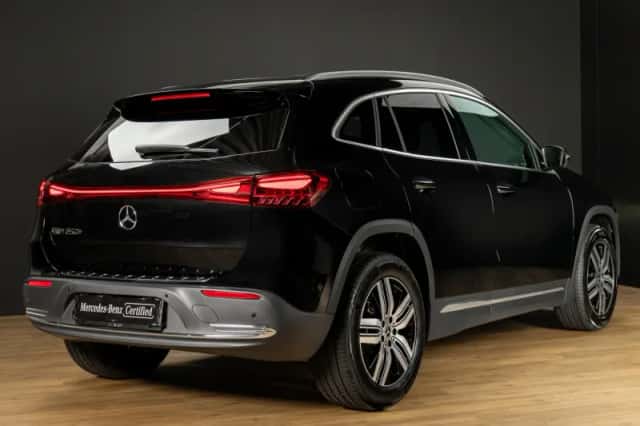 Mercedes-Benz EQA (2026) thumbnail 2