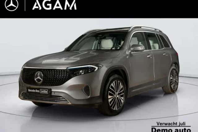 Mercedes-Benz EQB (2026) thumbnail 1