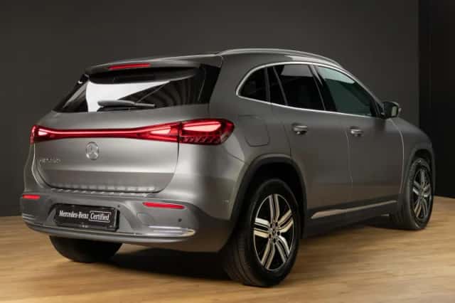 Mercedes-Benz EQA (2026) thumbnail 2