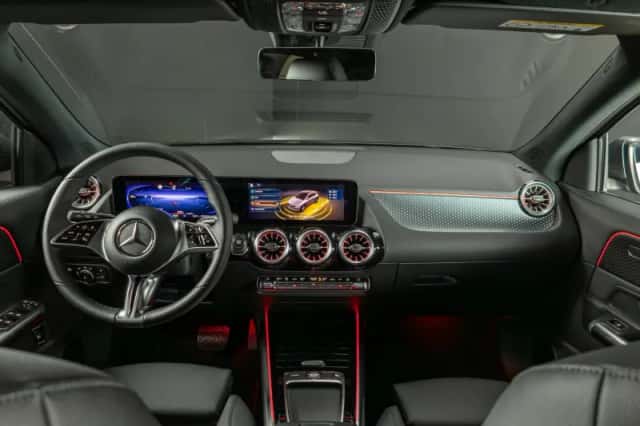 Mercedes-Benz EQA (2026) thumbnail 3