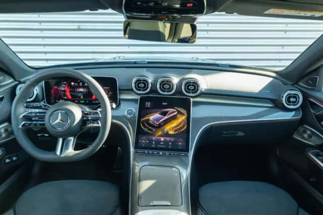 Mercedes-Benz C-Klasse (2026) thumbnail 3