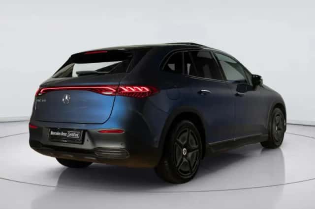 Mercedes-Benz EQE (2024) thumbnail 2