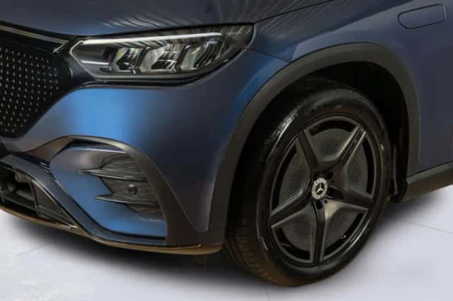 Mercedes-Benz EQE (2024) thumbnail 6