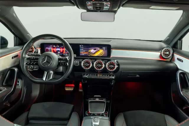 Mercedes-Benz A-Klasse (2024) thumbnail 3
