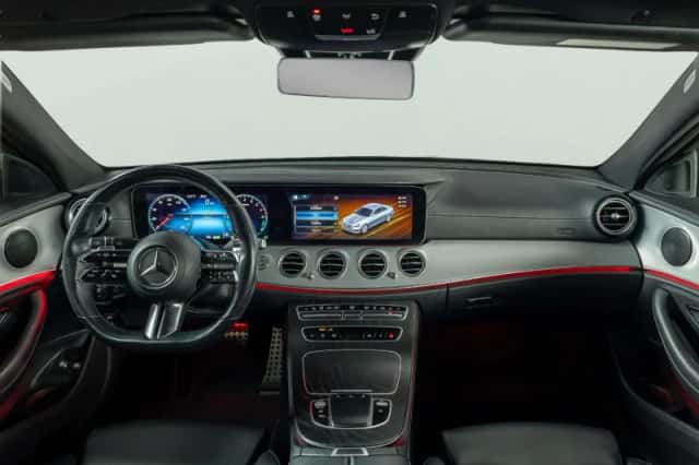 Mercedes-Benz E-Klasse (2022) thumbnail 3