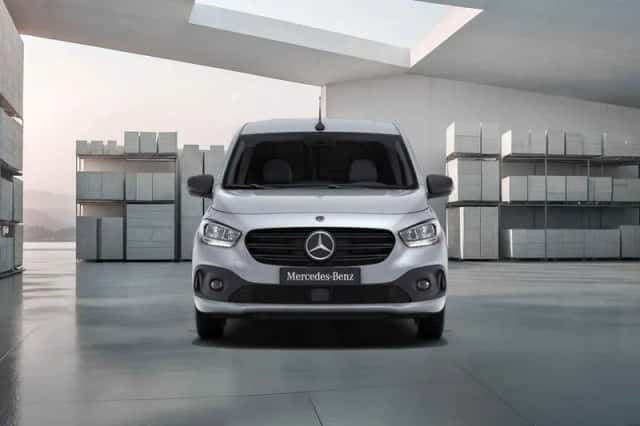 Mercedes-Benz eCitan (2026) thumbnail 5