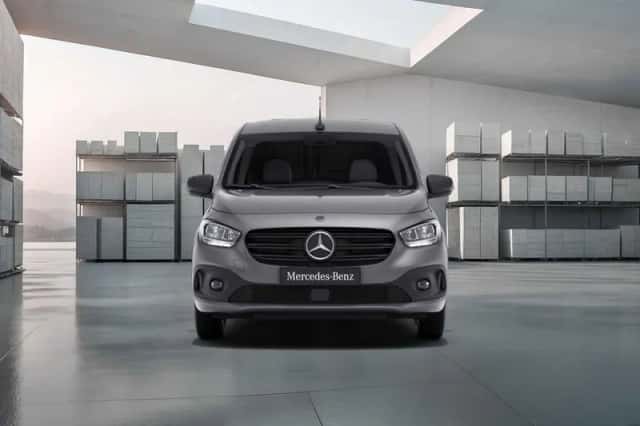 Mercedes-Benz eCitan (2026) thumbnail 5
