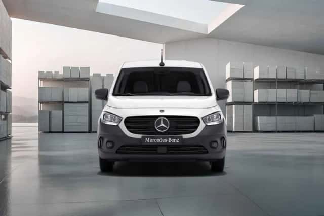 Mercedes-Benz eCitan (2026) thumbnail 5