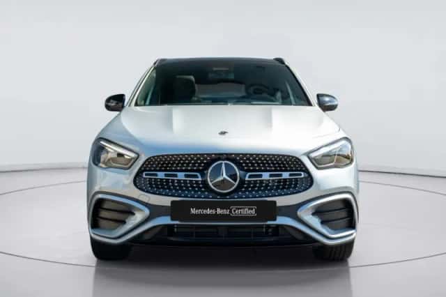 Mercedes-Benz GLA (2026) thumbnail 5