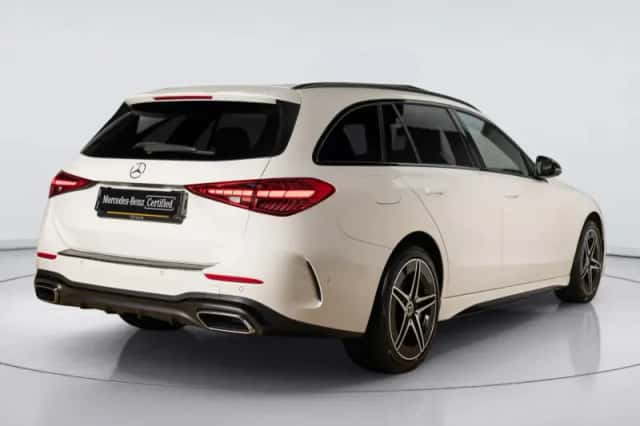 Mercedes-Benz C-Klasse (2022) thumbnail 2