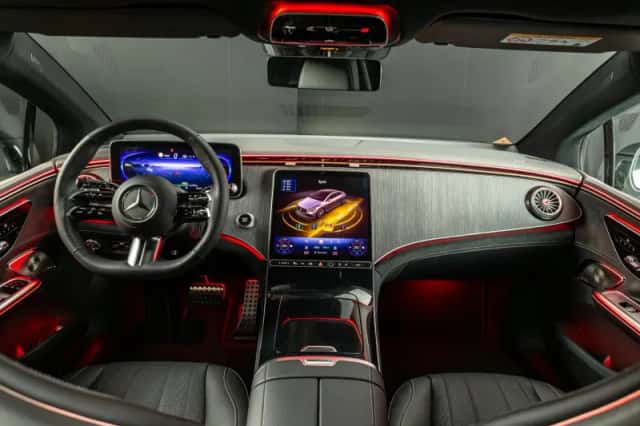 Mercedes-Benz EQE (2026) thumbnail 3