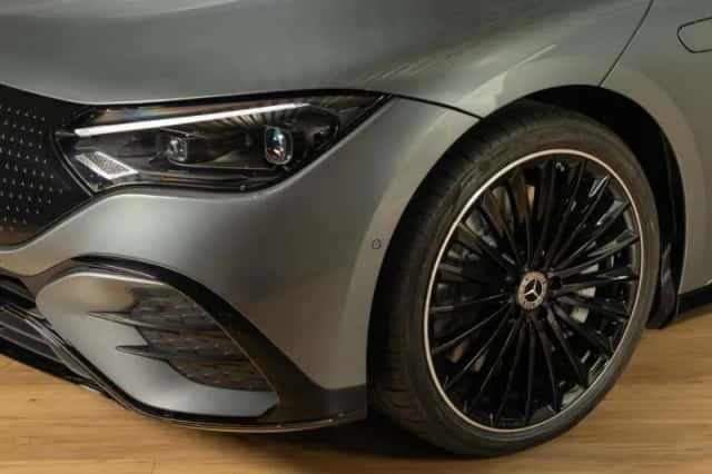 Mercedes-Benz EQE (2026) thumbnail 6