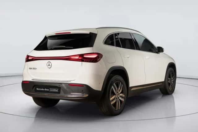 Mercedes-Benz EQA (2026) thumbnail 2