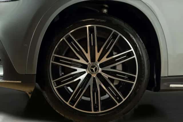 Mercedes-Benz EQE (2026) thumbnail 6