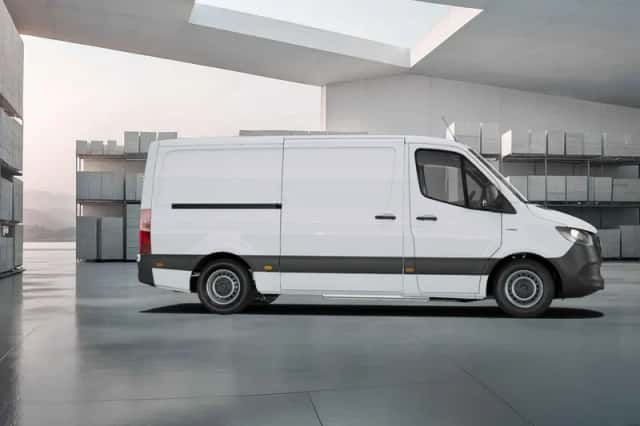 Mercedes-Benz eSprinter (2024) thumbnail 5