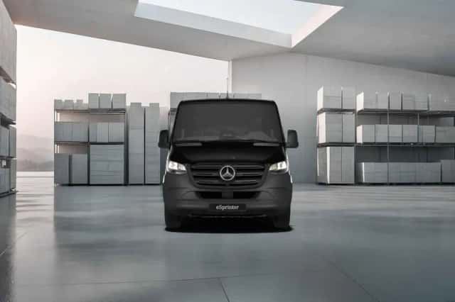 Mercedes-Benz eSprinter (2024) thumbnail 5