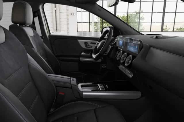 Mercedes-Benz GLA (2026) thumbnail 5