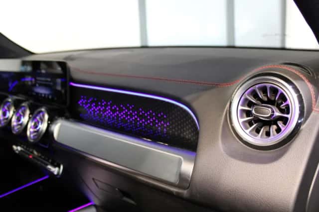 Mercedes-Benz EQB (2025) thumbnail 19