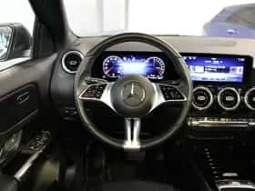 Mercedes-Benz GLA (2024) thumbnail 14