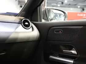 Mercedes-Benz GLA (2024) thumbnail 19