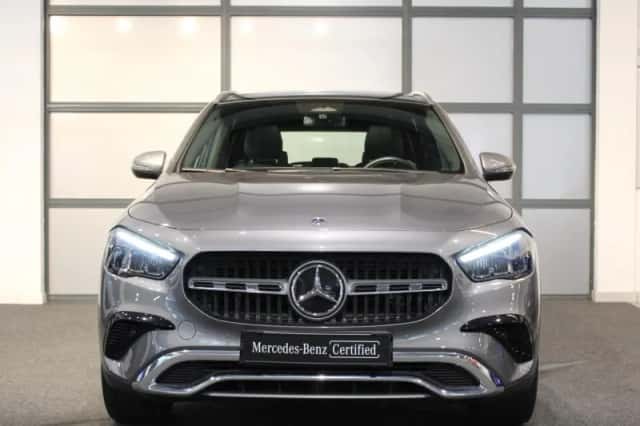 Mercedes-Benz GLA (2024) thumbnail 5