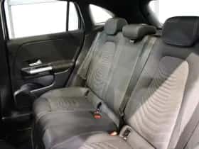 Mercedes-Benz GLA (2024) thumbnail 10