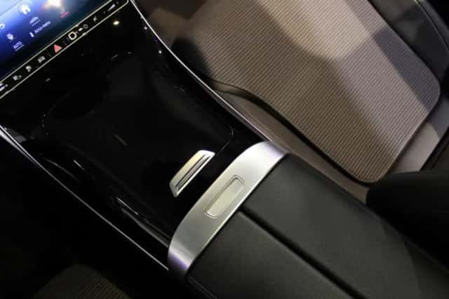 Mercedes-Benz C-Klasse (2024) thumbnail 17