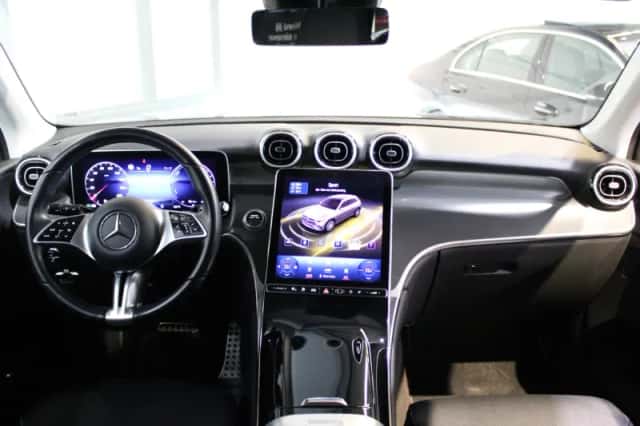 Mercedes-Benz GLC-Klasse (2023) thumbnail 3