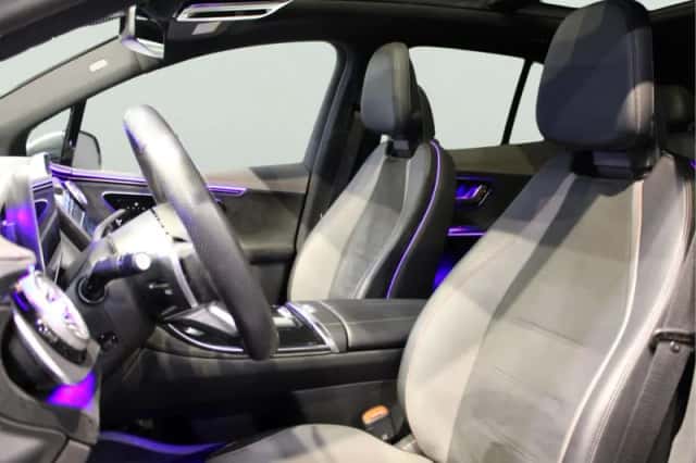 Mercedes-Benz EQE (2023) thumbnail 9