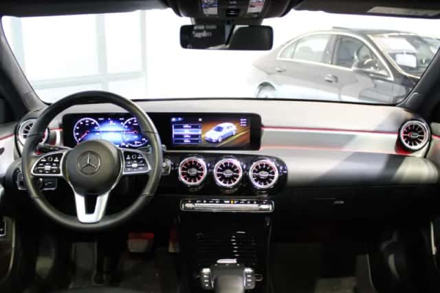 Mercedes-Benz A-Klasse (2023) thumbnail 3
