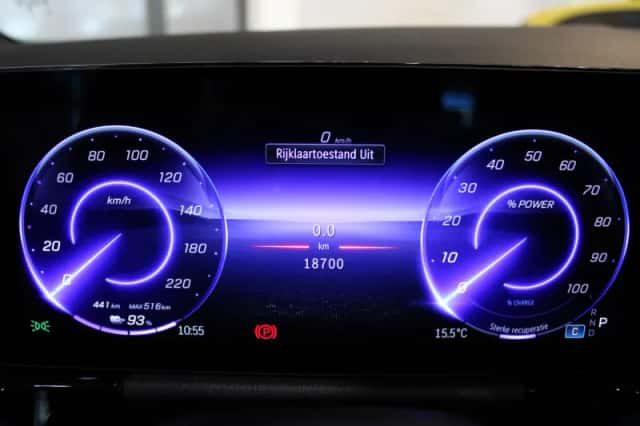 Mercedes-Benz EQA (2025) thumbnail 14