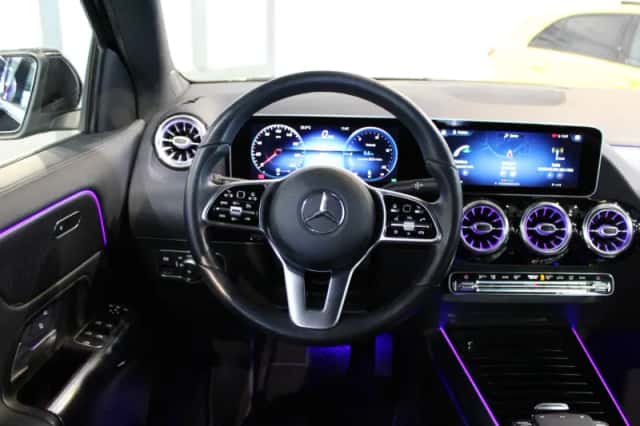 Mercedes-Benz GLA (2020) thumbnail 13