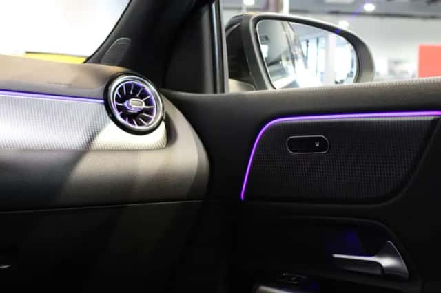 Mercedes-Benz GLA (2020) thumbnail 14