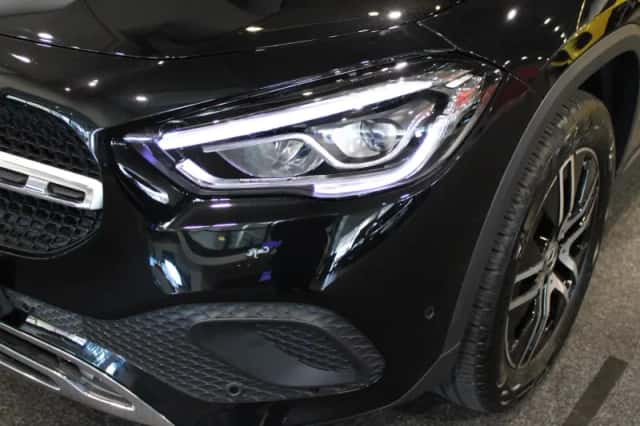 Mercedes-Benz GLA (2020) thumbnail 6
