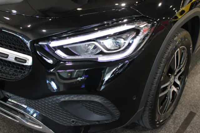 Mercedes-Benz GLA (2020) thumbnail 6