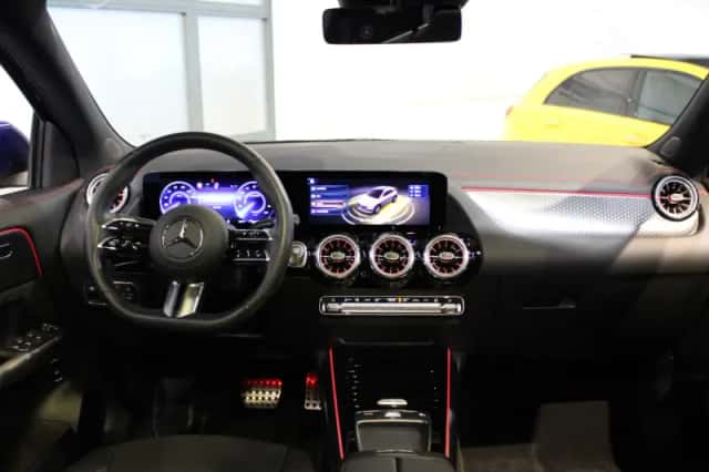 Mercedes-Benz EQA (2025) thumbnail 3
