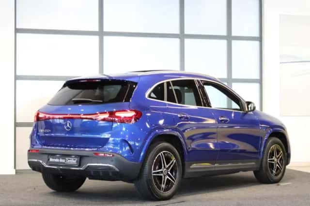 Mercedes-Benz EQA (2025) thumbnail 2
