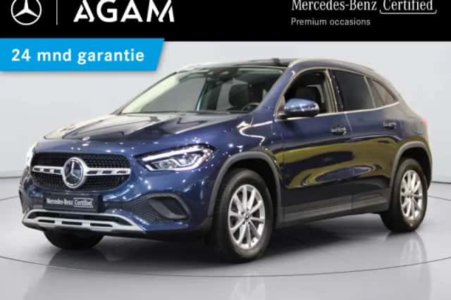 Mercedes-Benz GLA (2021) thumbnail 1