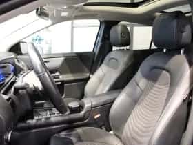 Mercedes-Benz GLA (2021) thumbnail 9