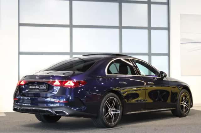 Mercedes-Benz E-Klasse (2025) thumbnail 2