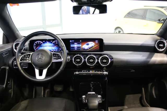 Mercedes-Benz CLA-Klasse (2021) thumbnail 3