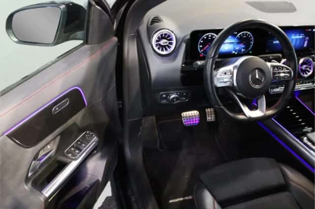 Mercedes-Benz GLA (2021) thumbnail 22