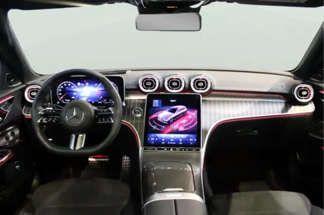 Mercedes-Benz C-Klasse (2024) thumbnail 3