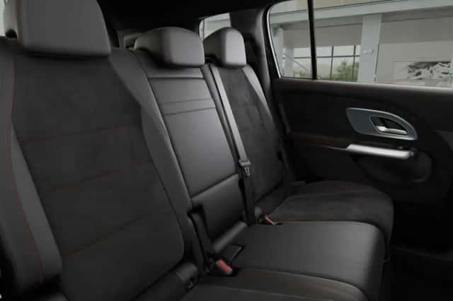 Mercedes-Benz GLB-Klasse (2026) thumbnail 6
