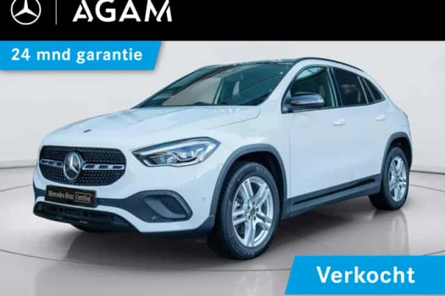 Mercedes-Benz GLA (2021) thumbnail 1