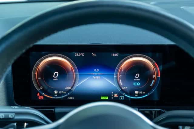 Mercedes-Benz GLA (2021) thumbnail 14