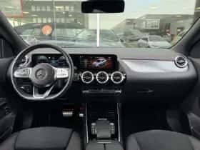 Mercedes-Benz EQA (2022) thumbnail 3