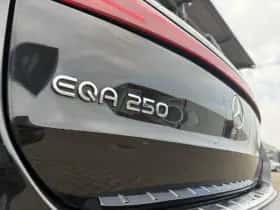 Mercedes-Benz EQA (2022) thumbnail 23